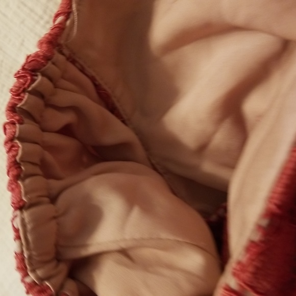 Alexis Taza Off Shoulder Lace Crop Top - Picture 8 of 9